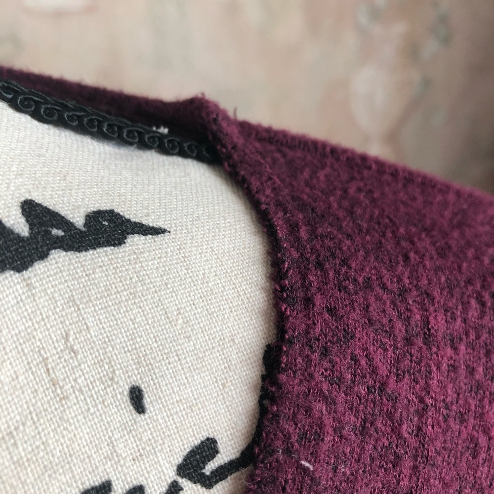 NWT THE BOYFRIEND V NECK HI LO DISTRESSED SWEATER - Picture 5 of 7